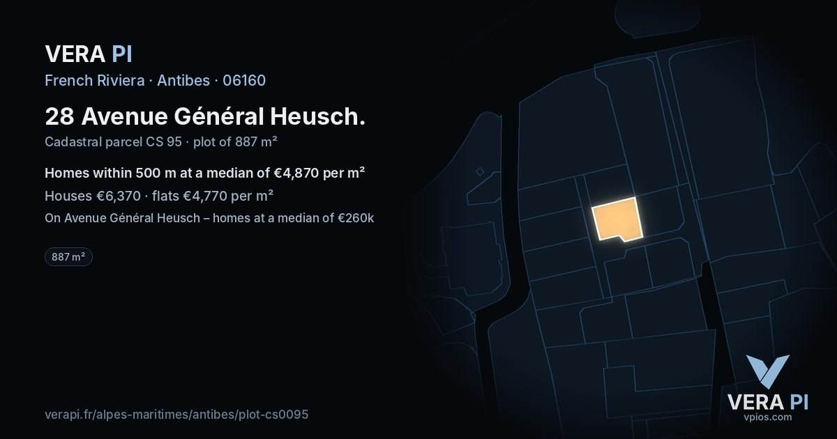28 Avenue Général Heusch, Antibes at night – the plot lit, the parcels around coloured by the prices near them
