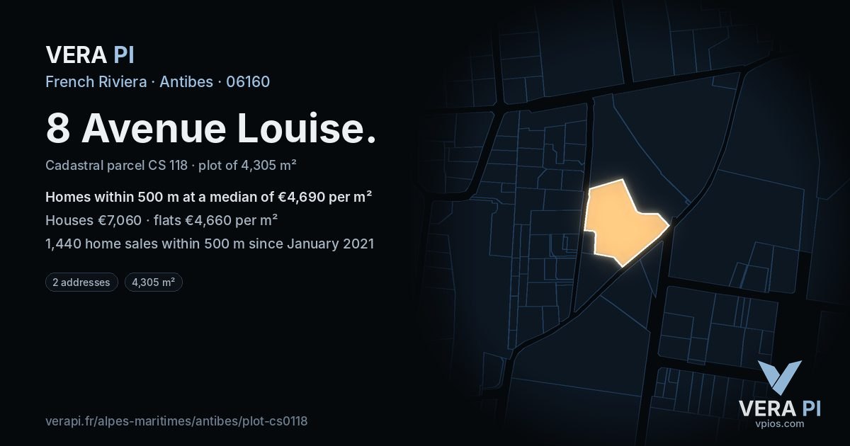 8 Avenue Louise, Antibes at night – the plot lit, the parcels around coloured by the prices near them