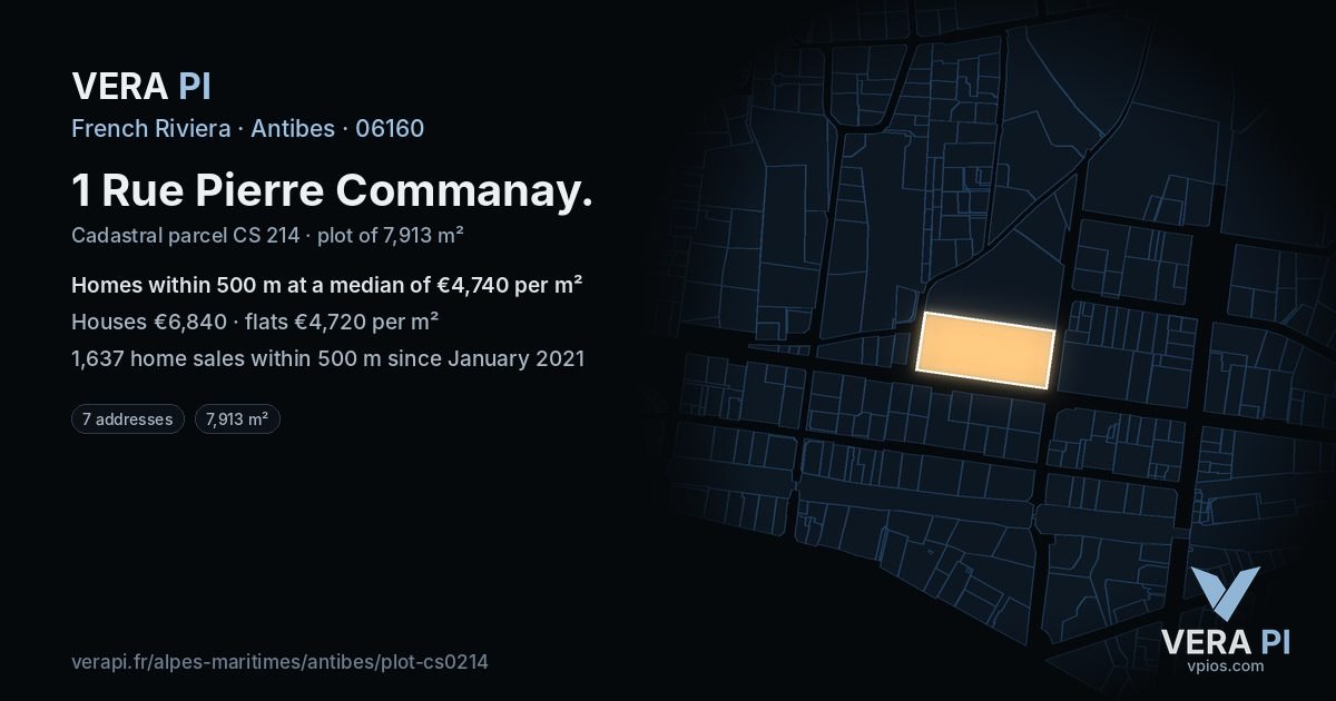 1 Rue Pierre Commanay, Antibes at night – the plot lit, the parcels around coloured by the prices near them