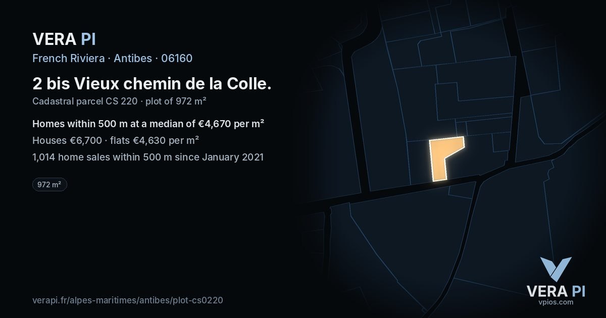 2 bis Vieux chemin de la Colle, Antibes at night – the plot lit, the parcels around coloured by the prices near them
