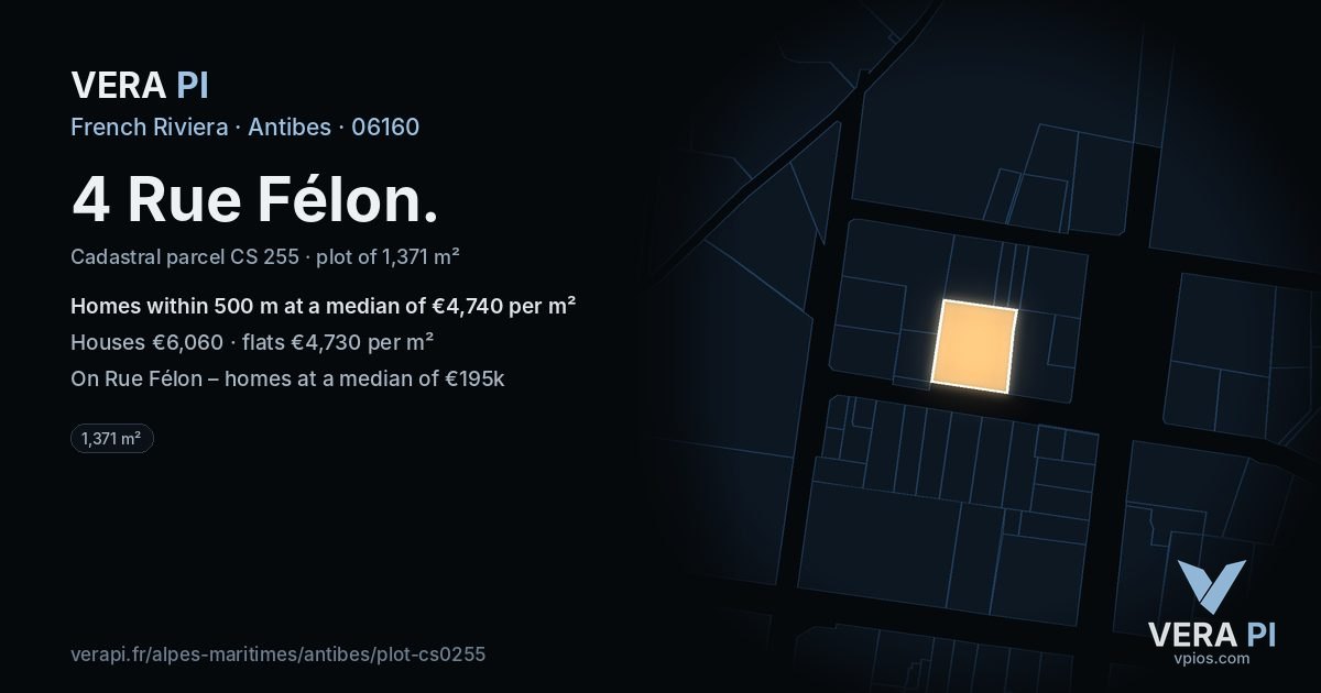 4 Rue Félon, Antibes at night – the plot lit, the parcels around coloured by the prices near them