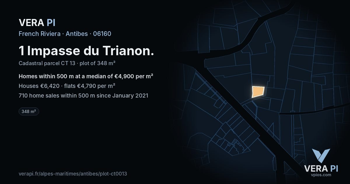 1 Impasse du Trianon, Antibes at night – the plot lit, the parcels around coloured by the prices near them