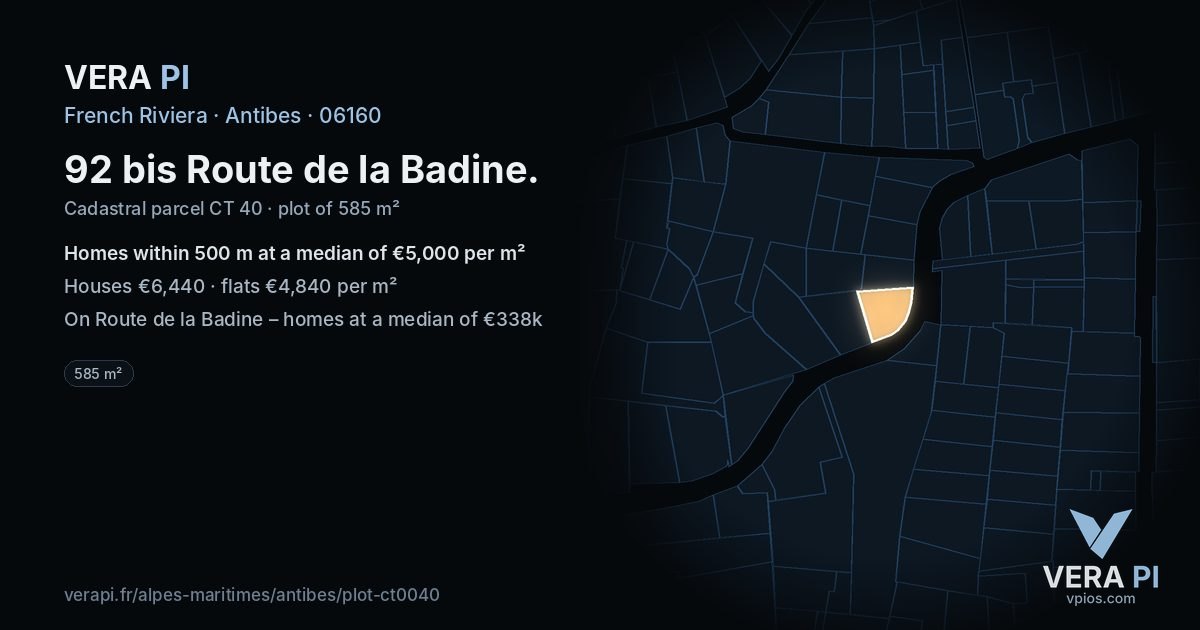 92 bis Route de la Badine, Antibes at night – the plot lit, the parcels around coloured by the prices near them