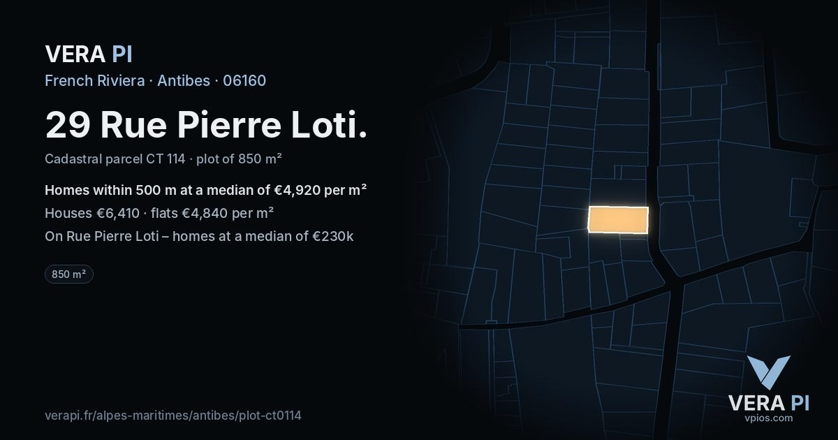 29 Rue Pierre Loti, Antibes at night – the plot lit, the parcels around coloured by the prices near them