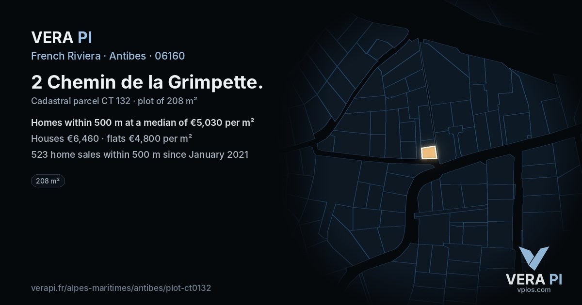 2 Chemin de la Grimpette, Antibes at night – the plot lit, the parcels around coloured by the prices near them