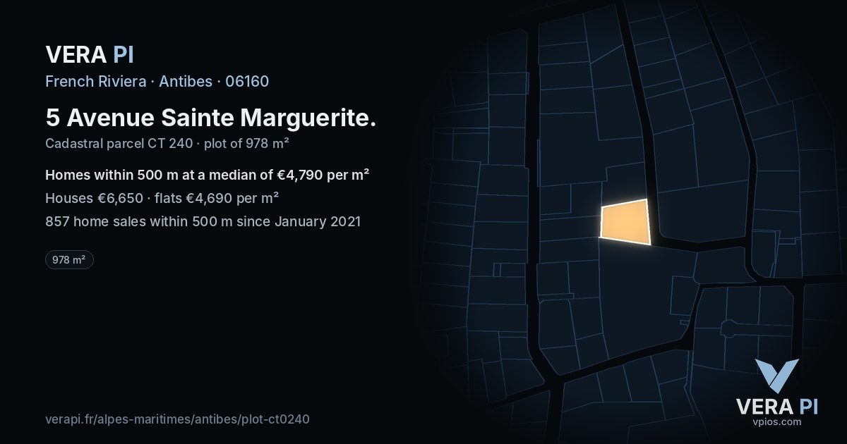 5 Avenue Sainte Marguerite, Antibes at night – the plot lit, the parcels around coloured by the prices near them