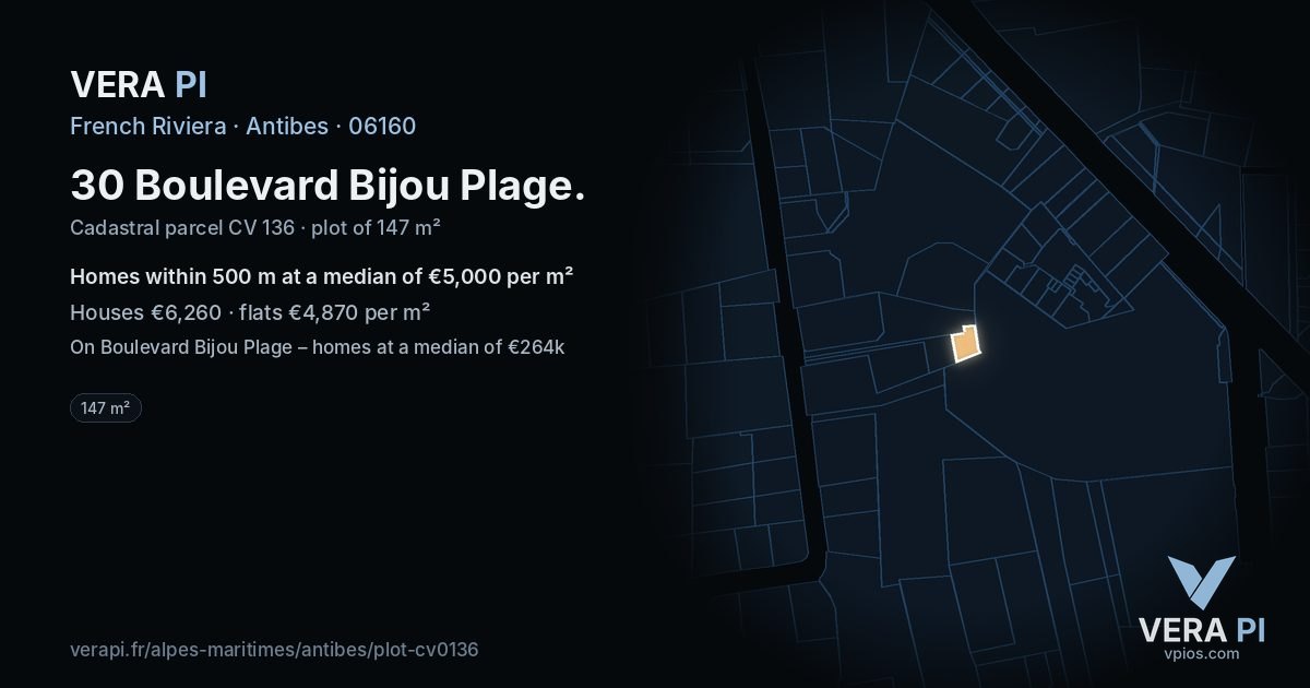 30 Boulevard Bijou Plage, Antibes at night – the plot lit, the parcels around coloured by the prices near them