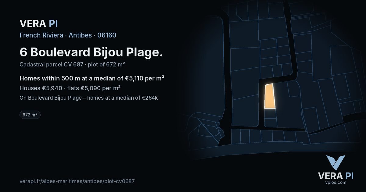 6 Boulevard Bijou Plage, Antibes at night – the plot lit, the parcels around coloured by the prices near them