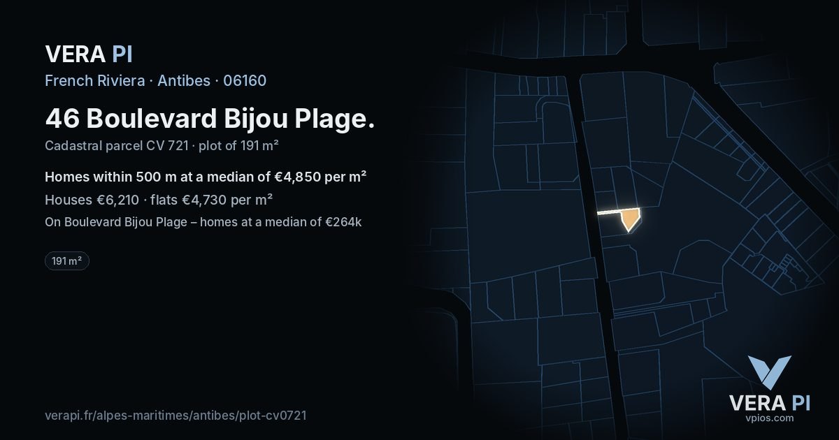46 Boulevard Bijou Plage, Antibes at night – the plot lit, the parcels around coloured by the prices near them