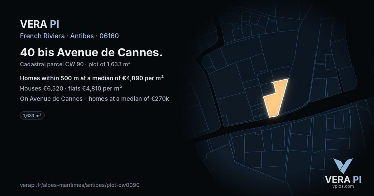 40 bis Avenue de Cannes, Antibes at night – the plot lit, the parcels around coloured by the prices near them