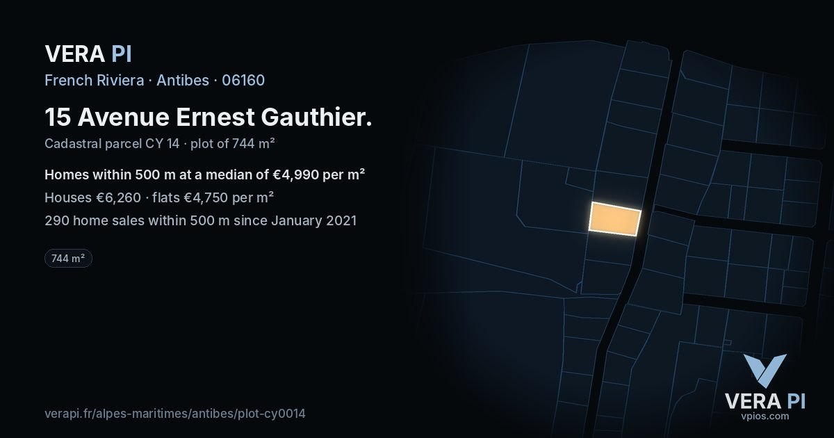 15 Avenue Ernest Gauthier, Antibes at night – the plot lit, the parcels around coloured by the prices near them