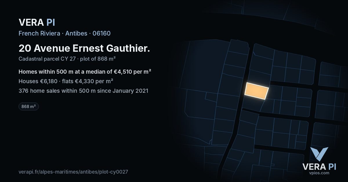 20 Avenue Ernest Gauthier, Antibes at night – the plot lit, the parcels around coloured by the prices near them