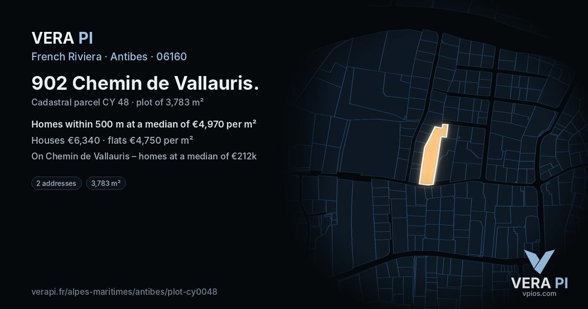 902 Chemin de Vallauris, Antibes at night – the plot lit, the parcels around coloured by the prices near them