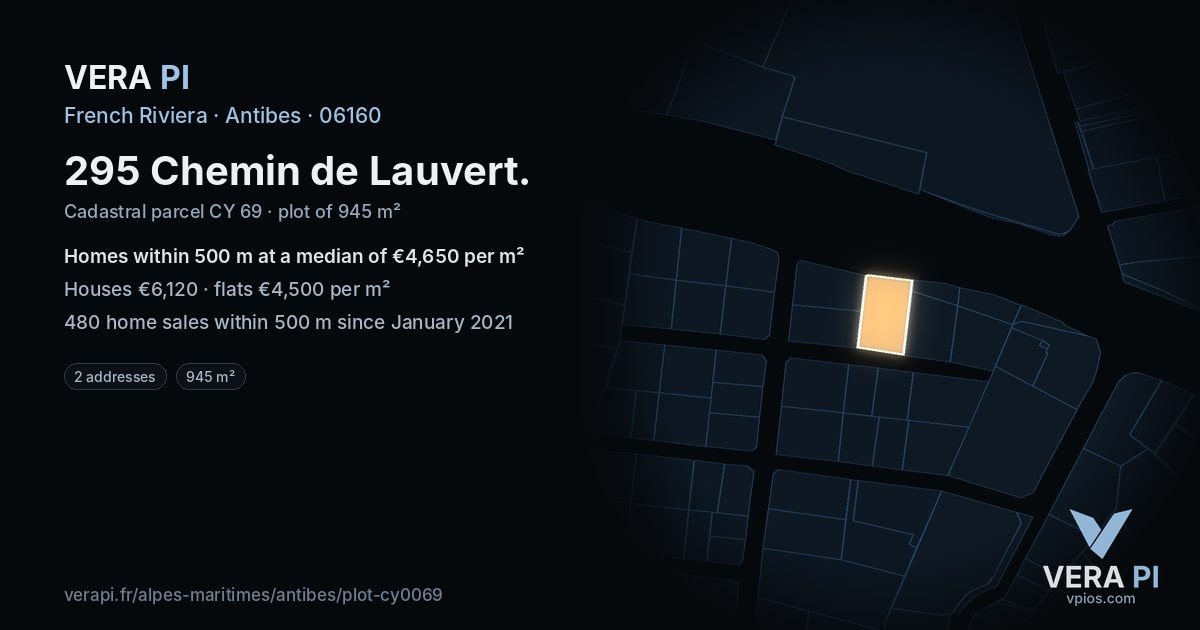 295 Chemin de Lauvert, Antibes at night – the plot lit, the parcels around coloured by the prices near them