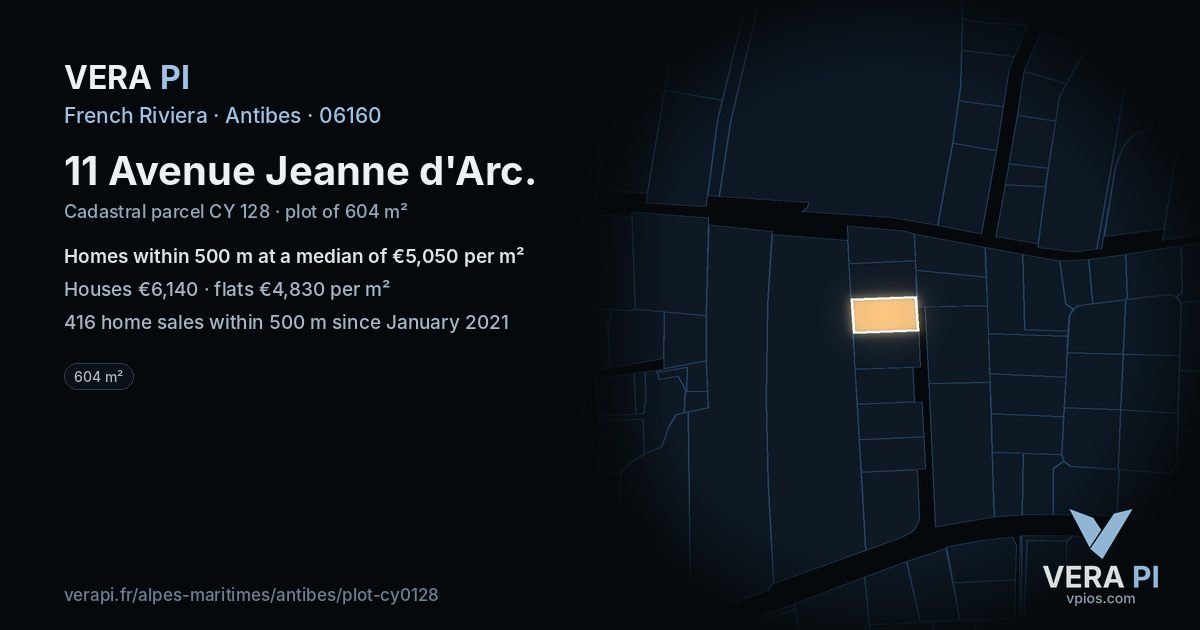 11 Avenue Jeanne d'Arc, Antibes at night – the plot lit, the parcels around coloured by the prices near them
