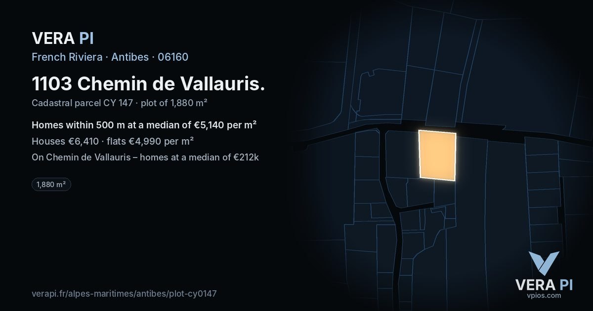 1103 Chemin de Vallauris, Antibes at night – the plot lit, the parcels around coloured by the prices near them