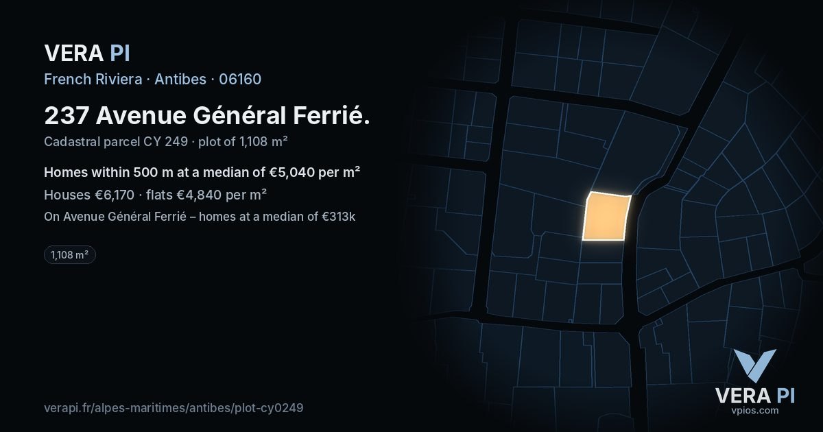 237 Avenue Général Ferrié, Antibes at night – the plot lit, the parcels around coloured by the prices near them