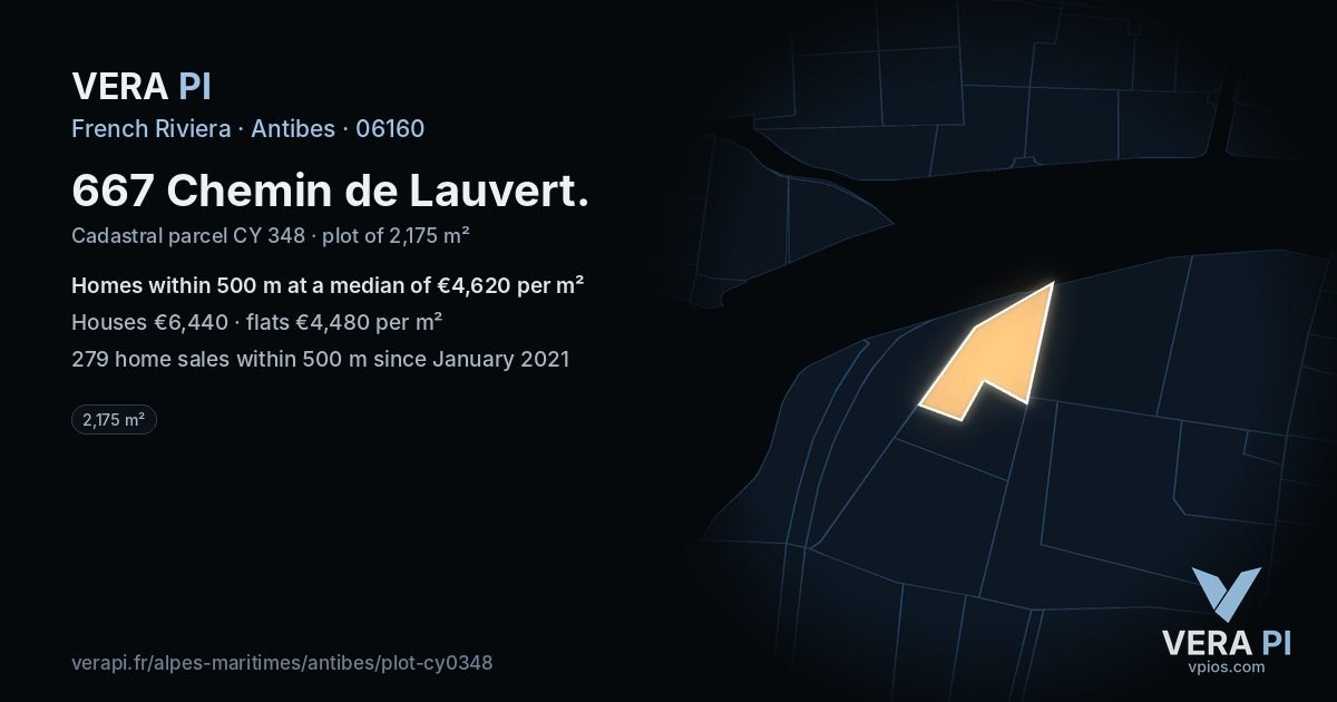 667 Chemin de Lauvert, Antibes at night – the plot lit, the parcels around coloured by the prices near them