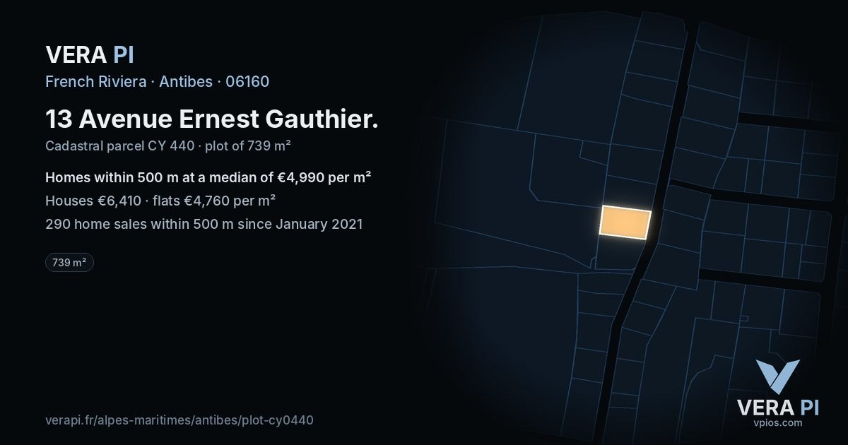 13 Avenue Ernest Gauthier, Antibes at night – the plot lit, the parcels around coloured by the prices near them