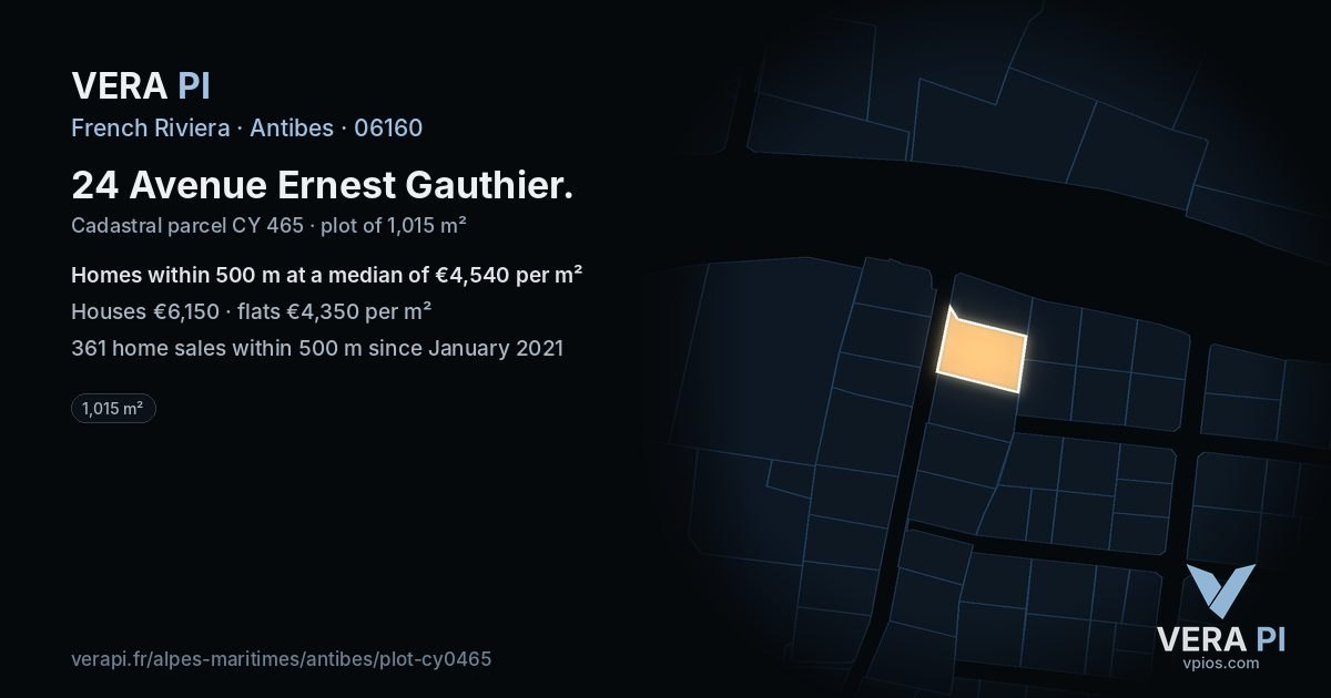 24 Avenue Ernest Gauthier, Antibes at night – the plot lit, the parcels around coloured by the prices near them