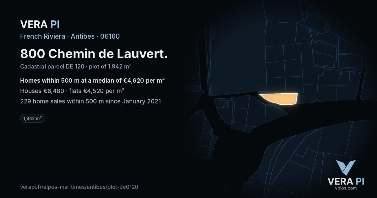 800 Chemin de Lauvert, Antibes at night – the plot lit, the parcels around coloured by the prices near them