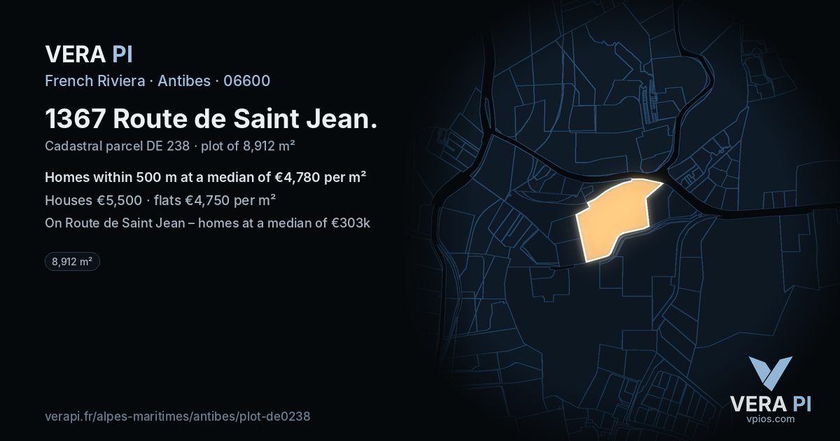 1367 Route de Saint Jean, Antibes at night – the plot lit, the parcels around coloured by the prices near them
