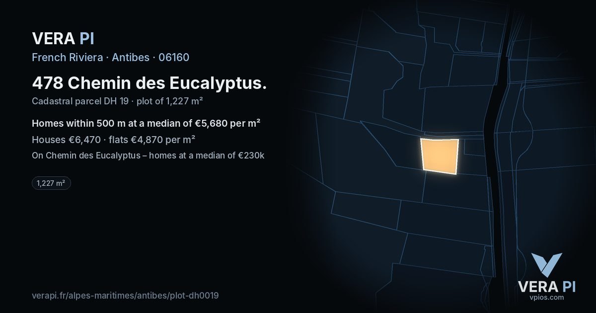 478 Chemin des Eucalyptus, Antibes at night – the plot lit, the parcels around coloured by the prices near them