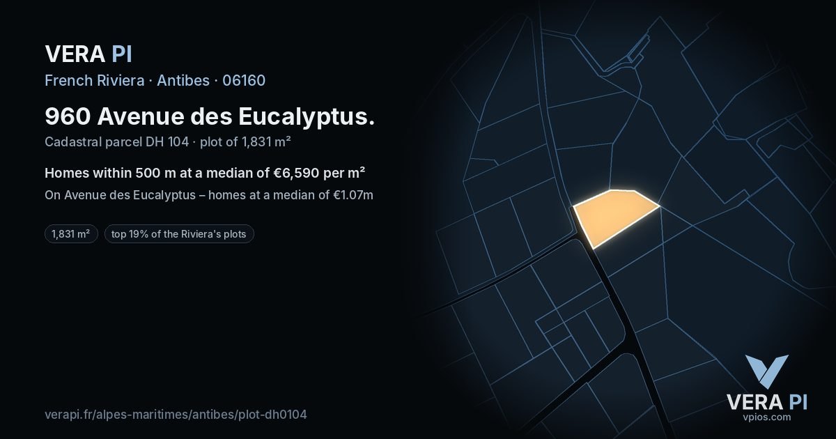 960 Avenue des Eucalyptus, Antibes at night – the plot lit, the parcels around coloured by the prices near them