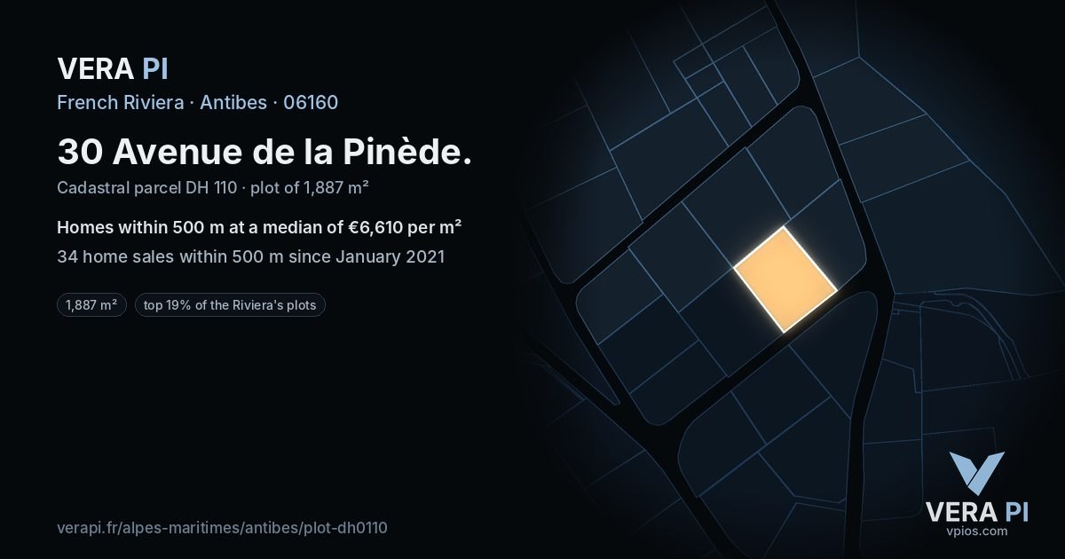 30 Avenue de la Pinède, Antibes at night – the plot lit, the parcels around coloured by the prices near them