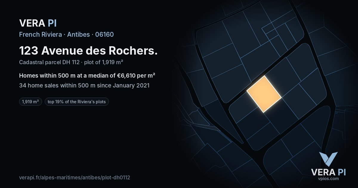 123 Avenue des Rochers, Antibes at night – the plot lit, the parcels around coloured by the prices near them
