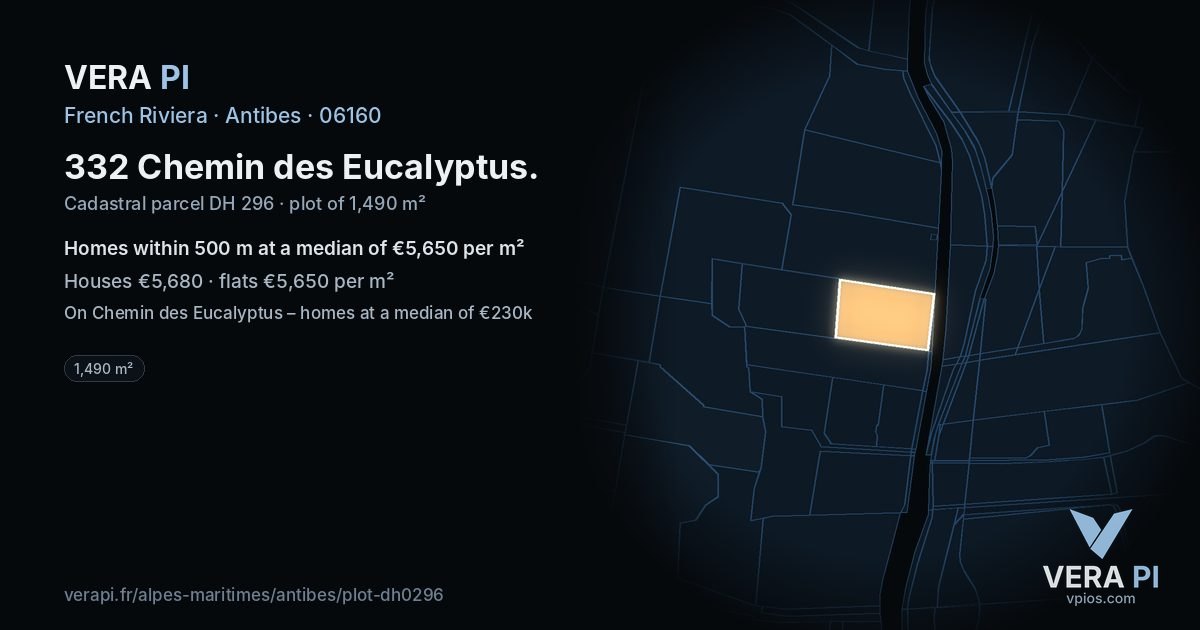 332 Chemin des Eucalyptus, Antibes at night – the plot lit, the parcels around coloured by the prices near them