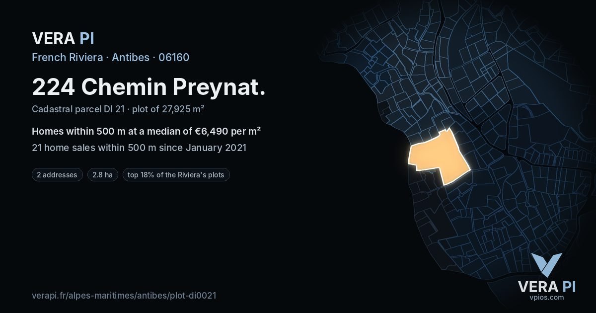 224 Chemin Preynat, Antibes at night – the plot lit, the parcels around coloured by the prices near them