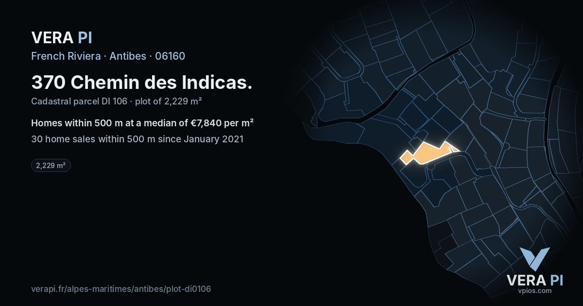 370 Chemin des Indicas, Antibes at night – the plot lit, the parcels around coloured by the prices near them