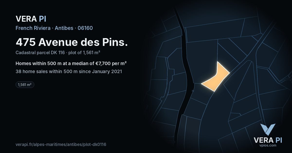 475 Avenue des Pins, Antibes at night – the plot lit, the parcels around coloured by the prices near them