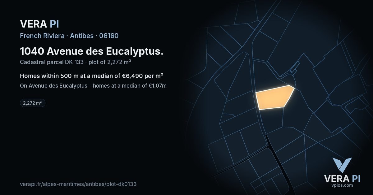 1040 Avenue des Eucalyptus, Antibes at night – the plot lit, the parcels around coloured by the prices near them