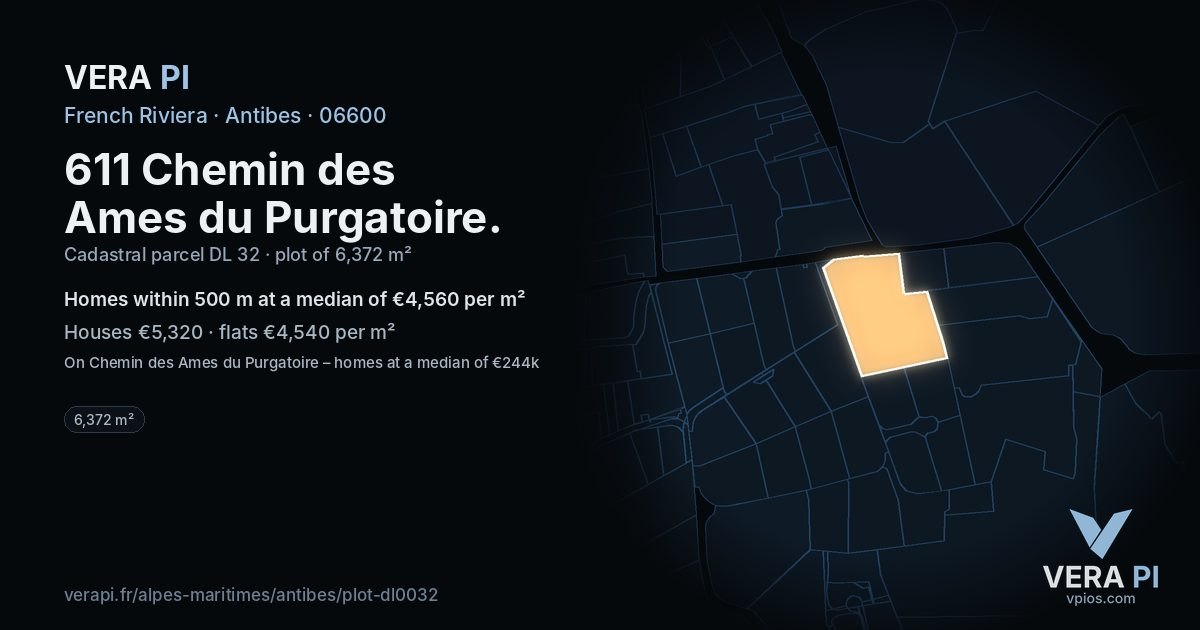 611 Chemin des Ames du Purgatoire, Antibes at night – the plot lit, the parcels around coloured by the prices near them