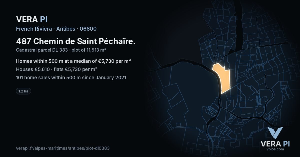 487 Chemin de Saint Péchaïre, Antibes at night – the plot lit, the parcels around coloured by the prices near them
