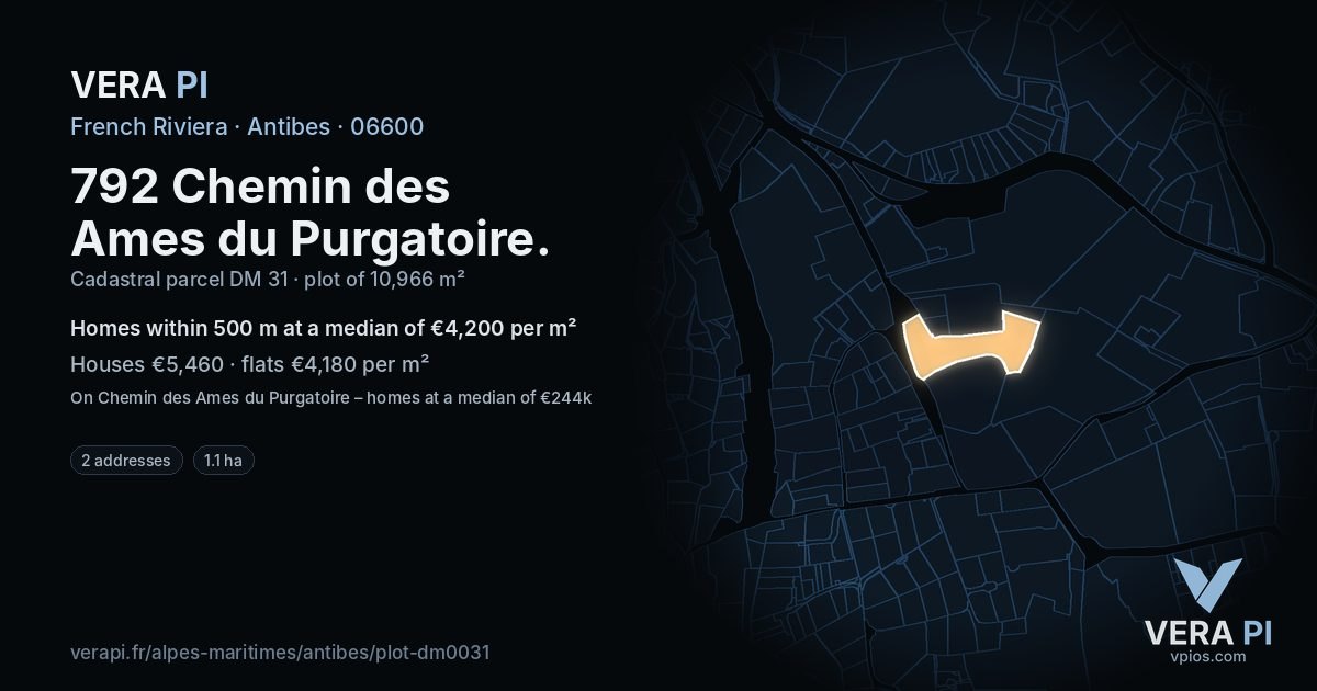 792 Chemin des Ames du Purgatoire, Antibes at night – the plot lit, the parcels around coloured by the prices near them