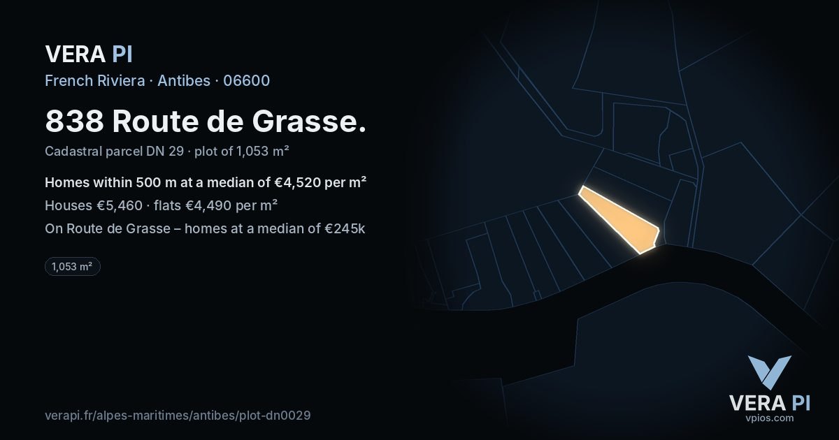 838 Route de Grasse, Antibes at night – the plot lit, the parcels around coloured by the prices near them