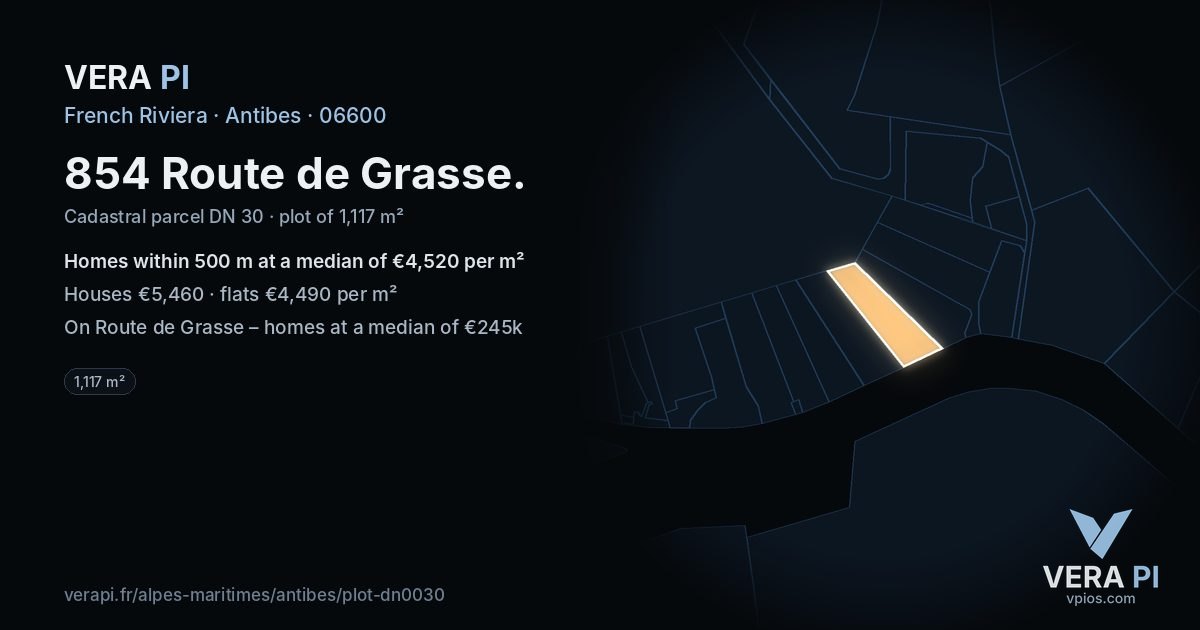 854 Route de Grasse, Antibes at night – the plot lit, the parcels around coloured by the prices near them