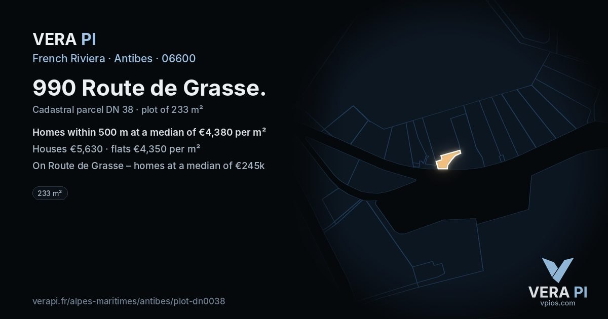 990 Route de Grasse, Antibes at night – the plot lit, the parcels around coloured by the prices near them