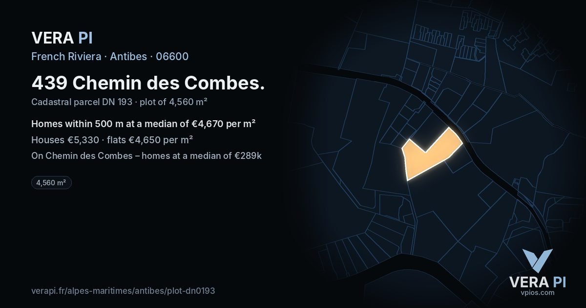 439 Chemin des Combes, Antibes at night – the plot lit, the parcels around coloured by the prices near them