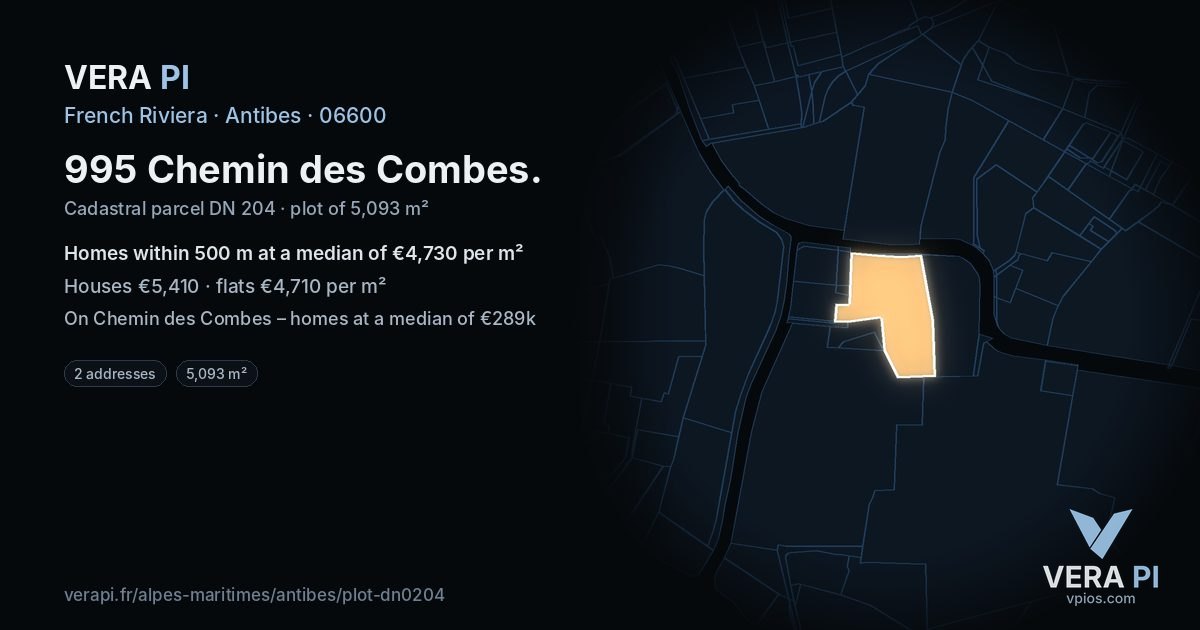 995 Chemin des Combes, Antibes at night – the plot lit, the parcels around coloured by the prices near them