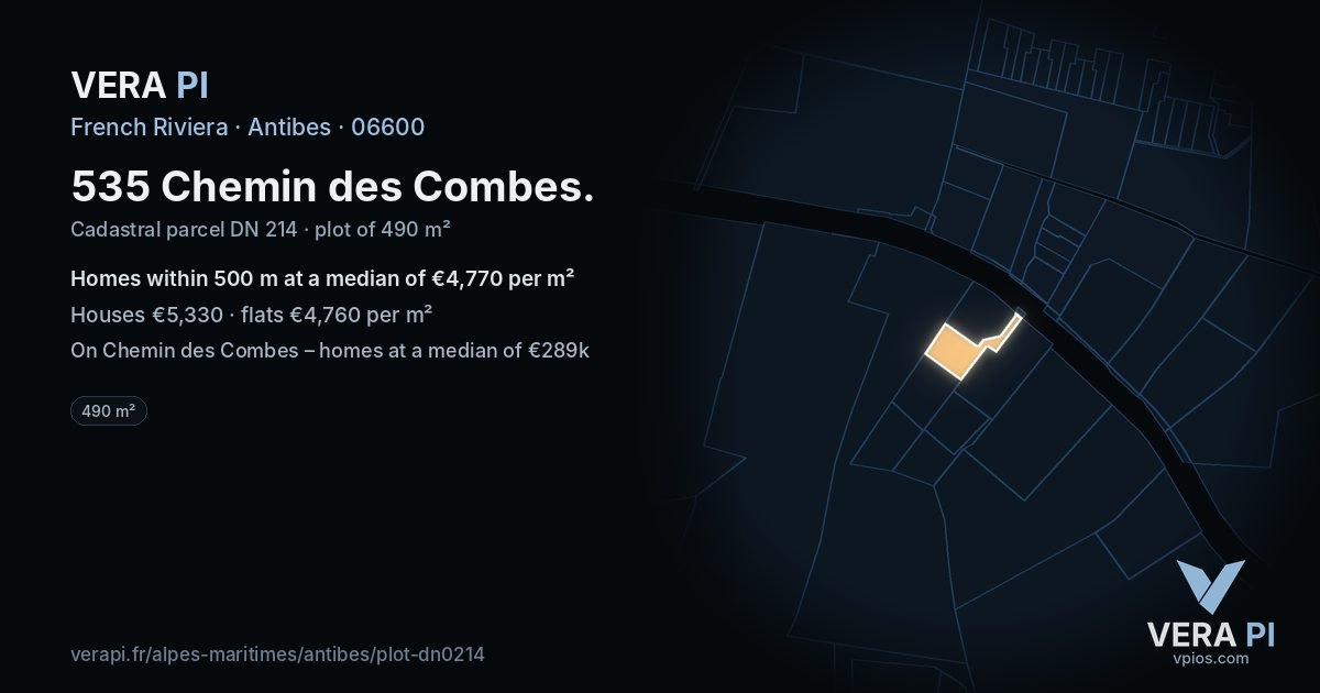 535 Chemin des Combes, Antibes at night – the plot lit, the parcels around coloured by the prices near them