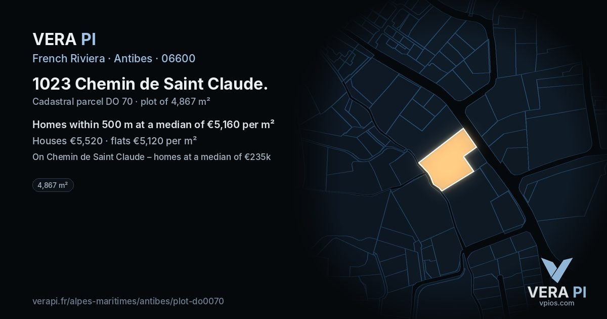 1023 Chemin de Saint Claude, Antibes at night – the plot lit, the parcels around coloured by the prices near them