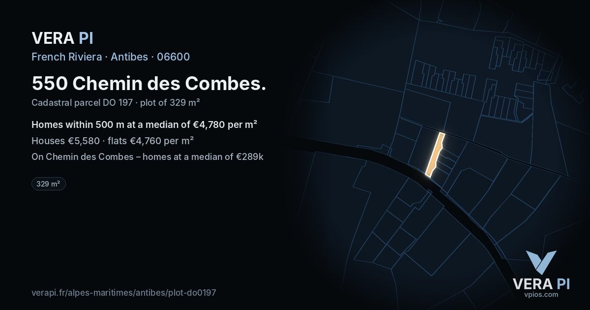 550 Chemin des Combes, Antibes at night – the plot lit, the parcels around coloured by the prices near them
