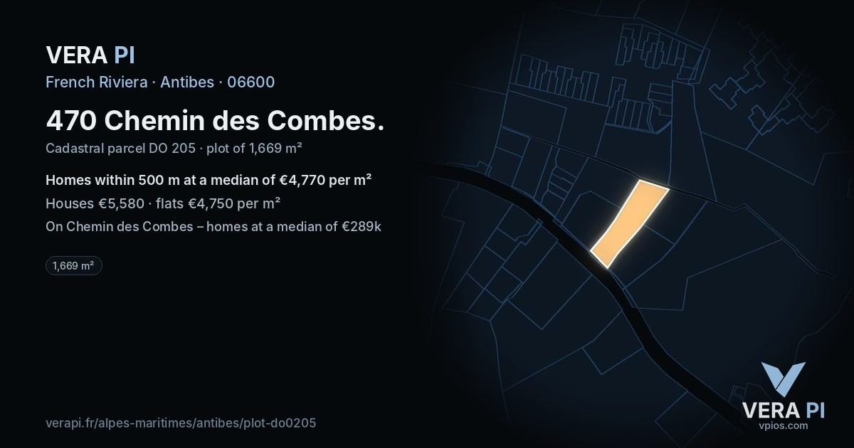 470 Chemin des Combes, Antibes at night – the plot lit, the parcels around coloured by the prices near them
