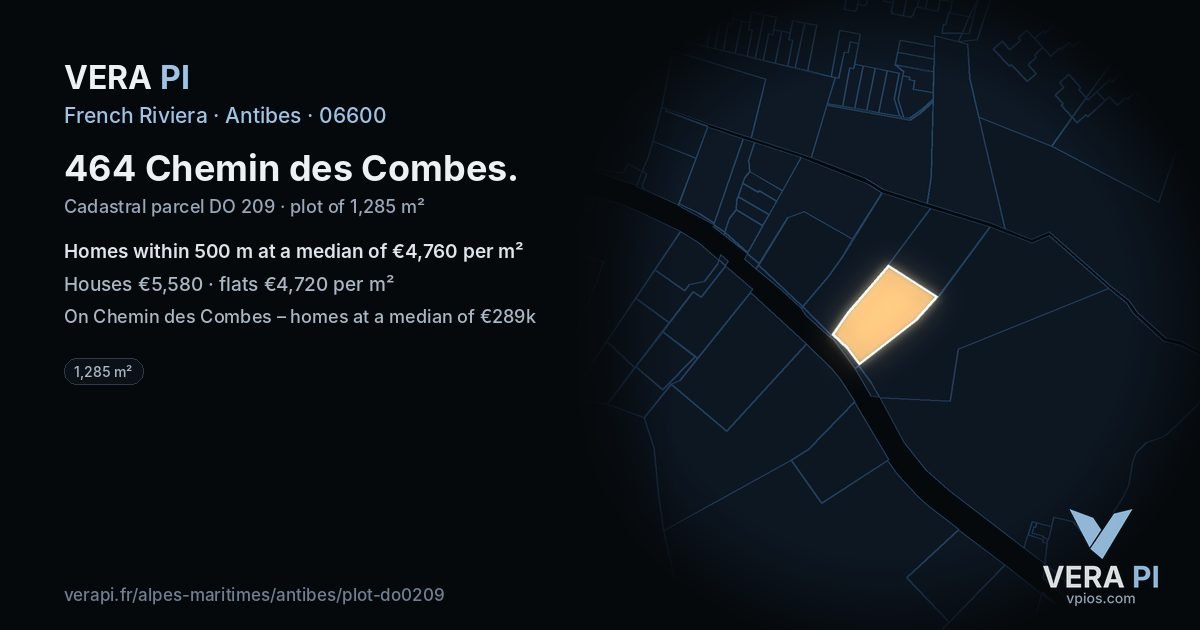 464 Chemin des Combes, Antibes at night – the plot lit, the parcels around coloured by the prices near them
