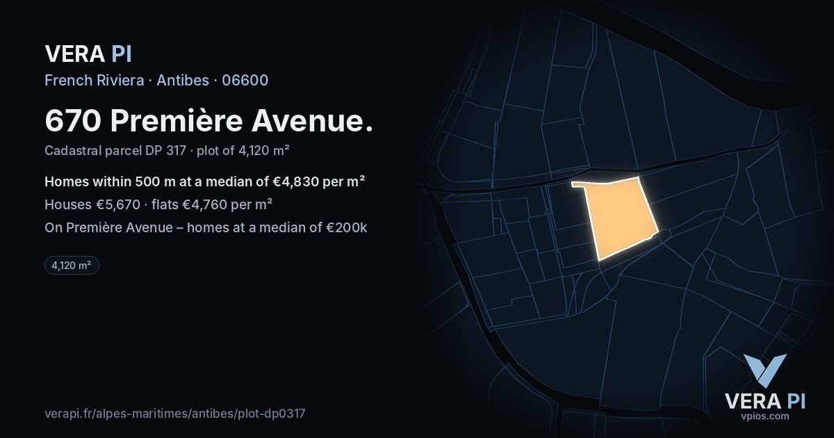 670 Première Avenue, Antibes at night – the plot lit, the parcels around coloured by the prices near them