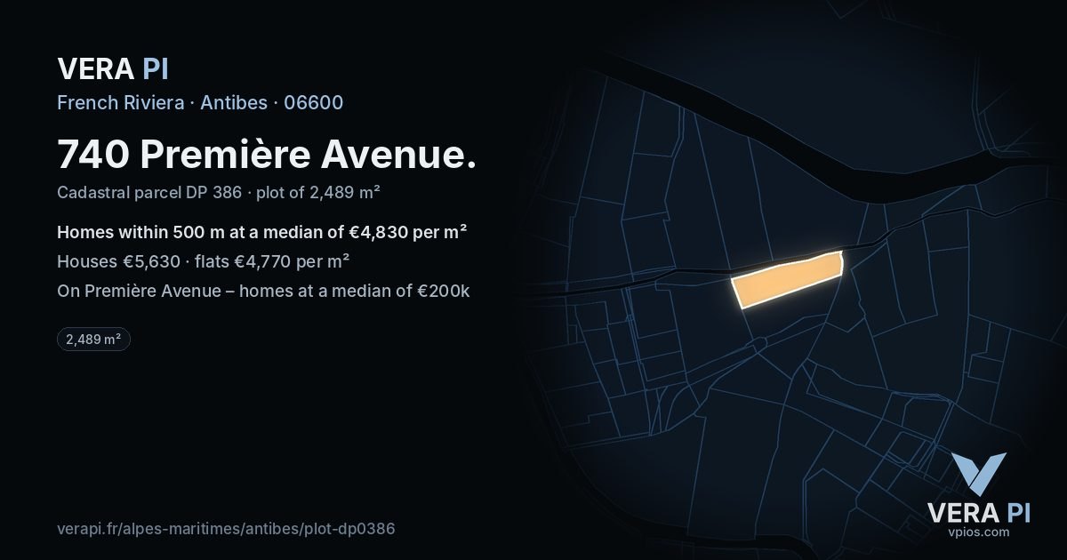 740 Première Avenue, Antibes at night – the plot lit, the parcels around coloured by the prices near them